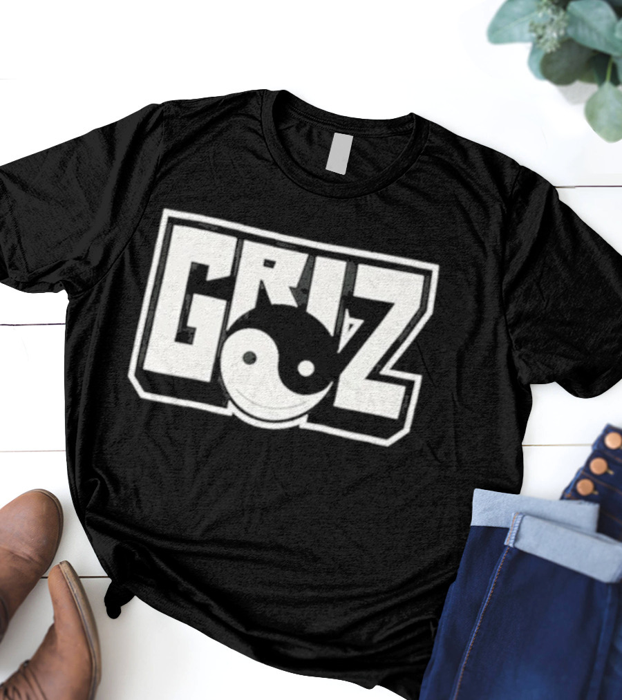 GRiZ Yin Yang Smiley Face Block Text T-Shirt
