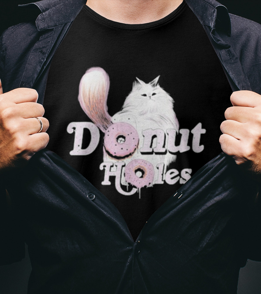 Donut Holes Cat Funny Cute Kitten With Pink Donuts T-Shirt