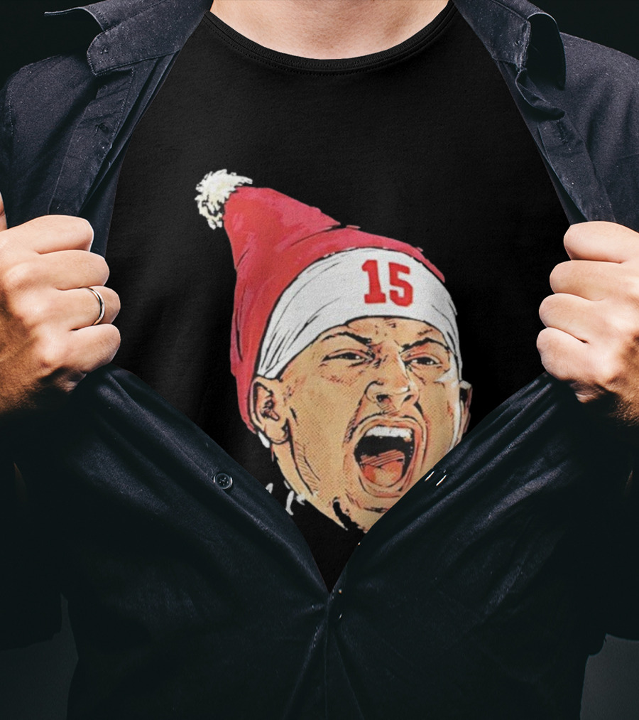Patrick Mahomes Santa Hat Kansas City Chiefs Merry Christmas Signature 15 T-Shirt