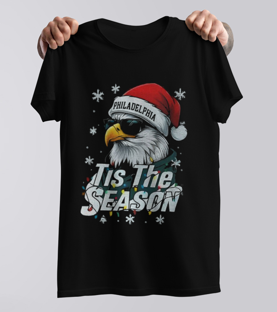 Philadelphia Eagles Tis The Season Eagle Santa Hat NFL Football 2025 T-Shirt