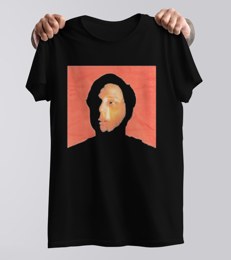 Mal Blum Match Face Outline Art Style T-Shirt