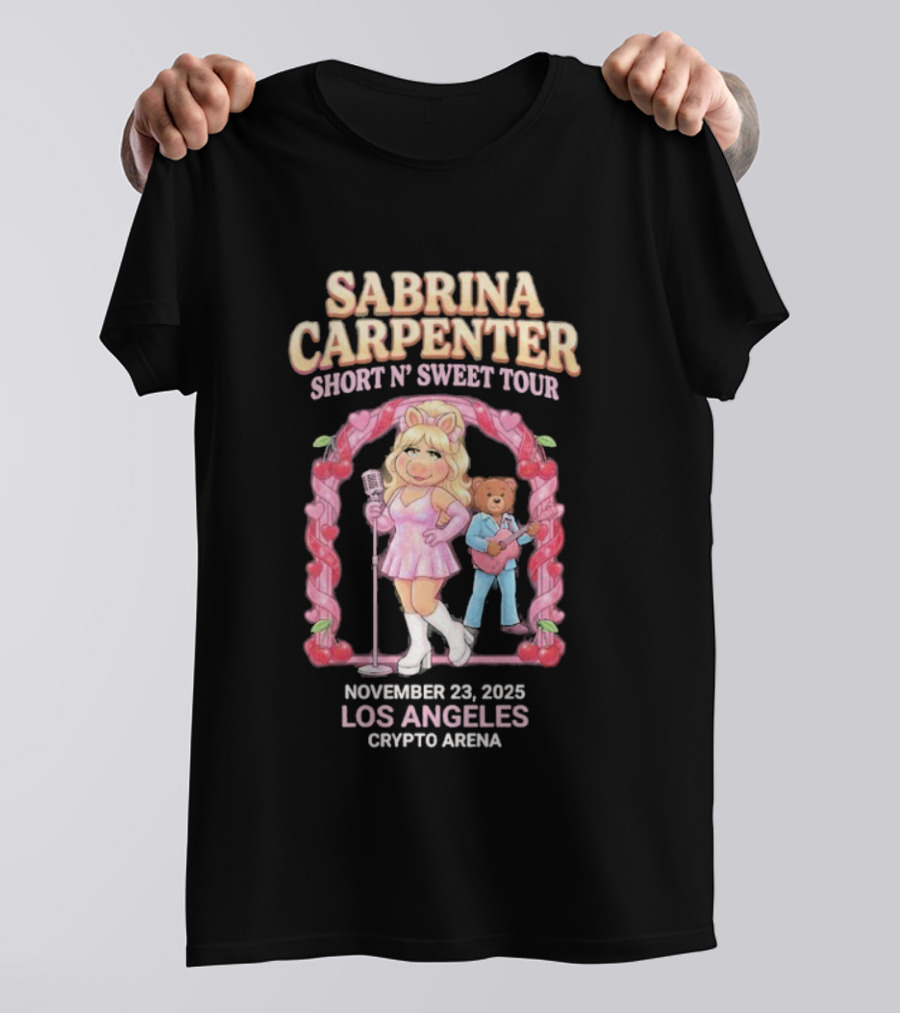 Sabrina Carpenter Short N’ Sweet Tour Los Angeles November 23 2025 Crypto Arena Miss Piggy Cosplay Bobo The Bear Cherry Ribbons T-Shirt