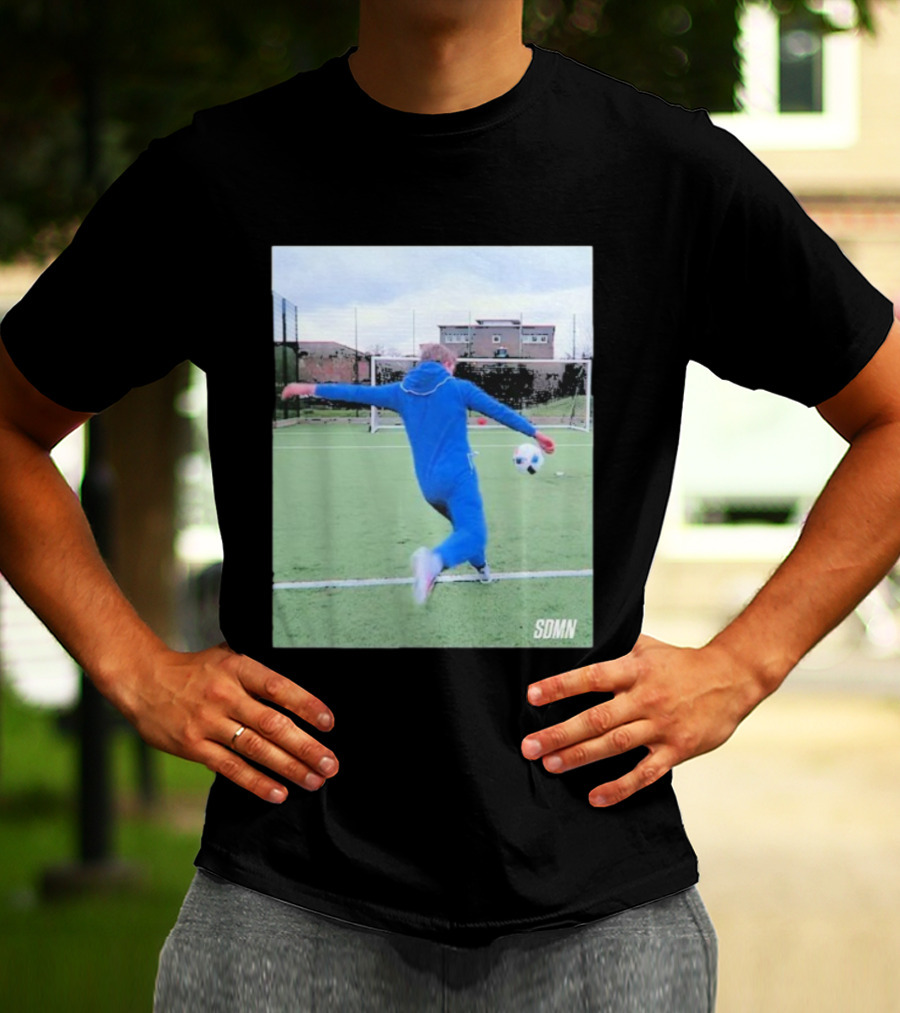 Sidemen SDMN W2s Crossbar Volley Football Action Shot T-Shirt