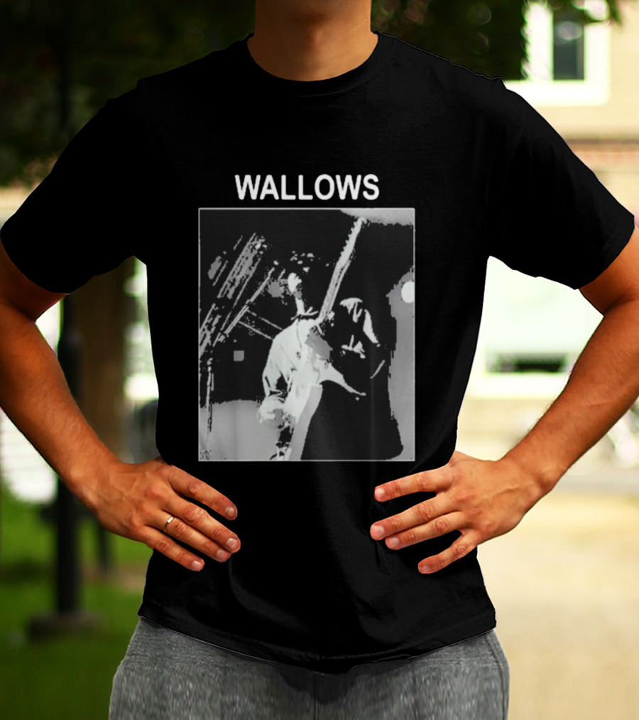 Wallows Braeden Lemasters Guitar Performance Photo T-Shirt