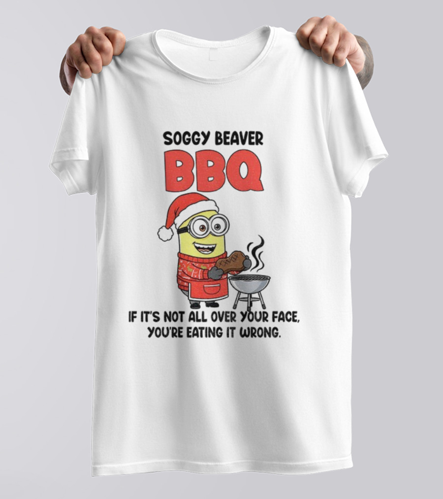 Minion Soggy Beaver BBQ Christmas Funny Eating It Wrong T-Shirt