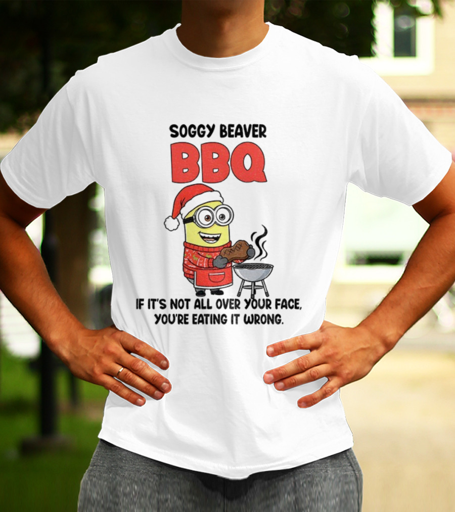 Minion Soggy Beaver BBQ Christmas Funny Eating It Wrong T-Shirt