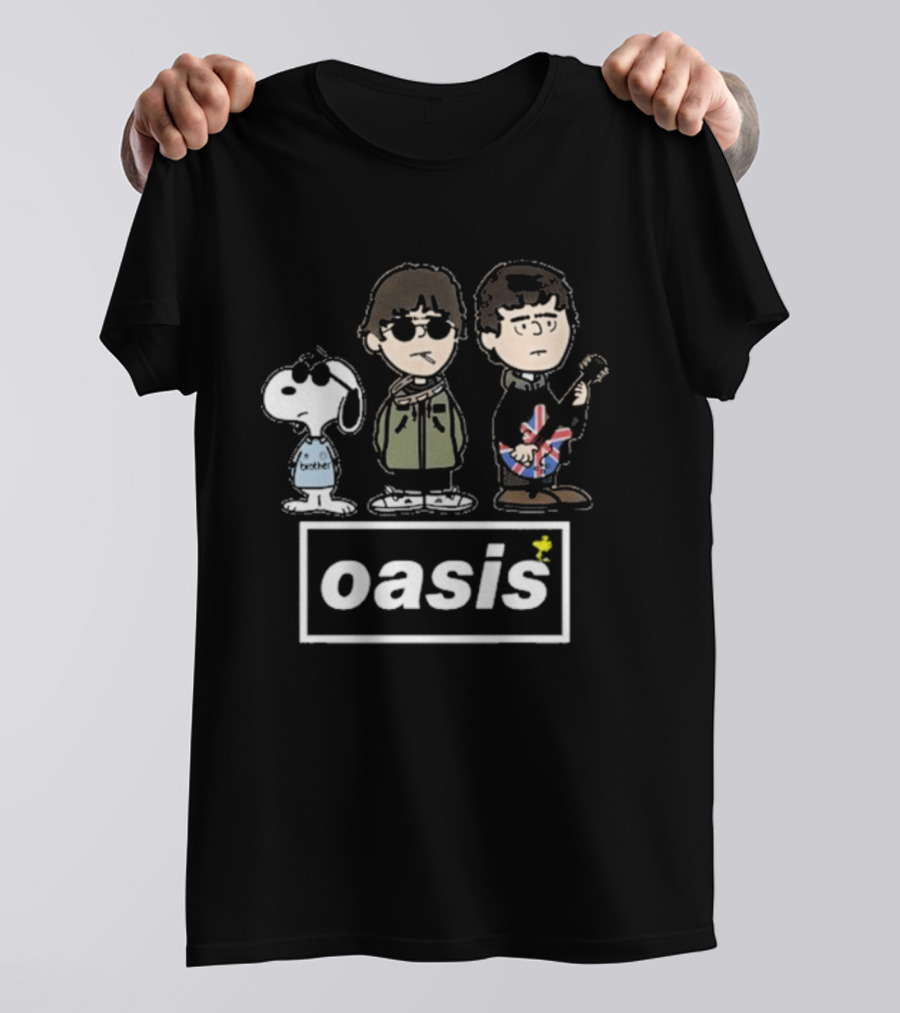 Oasis Snoopy Peanuts Live 2025 Mexico City Woodstock Union Jack T-Shirt