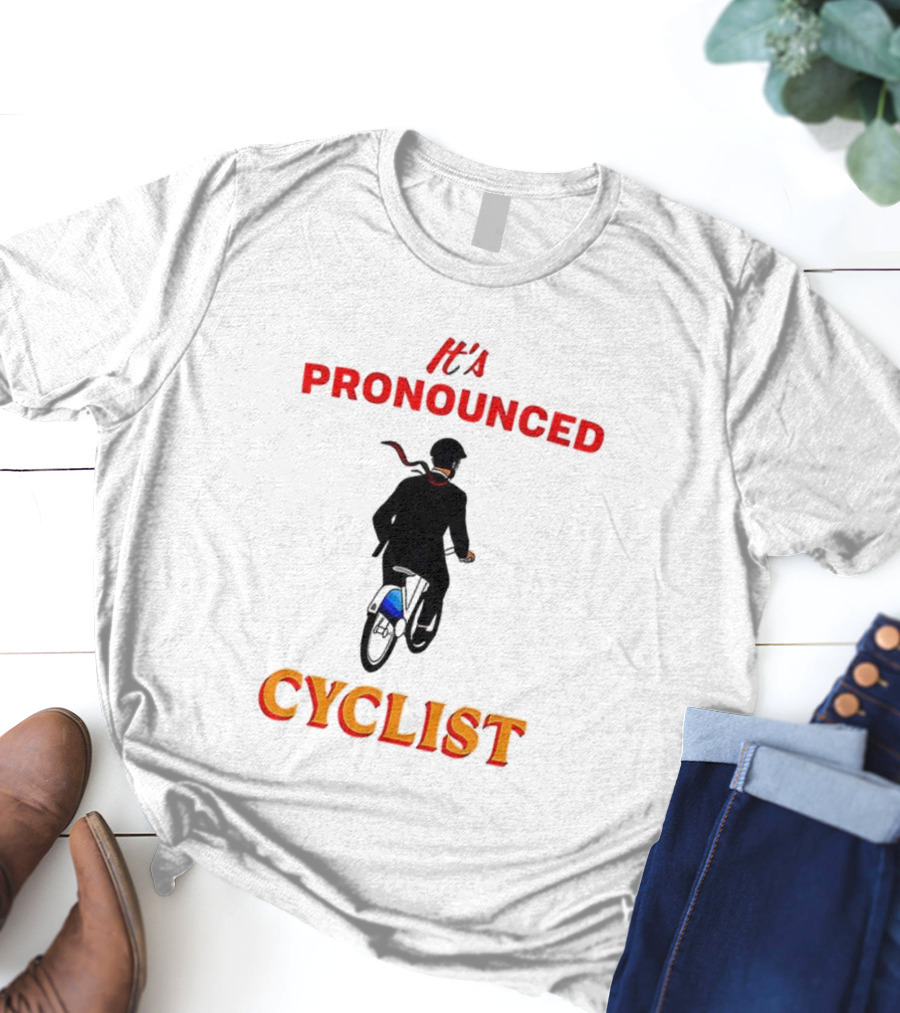 Zohran Mamdani It's Pronounced Cyclist Bicycle Rider Design T-Shirt