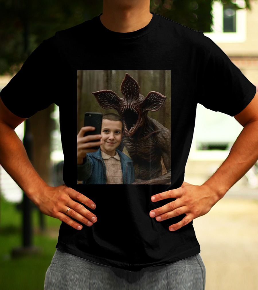 Stranger Things Eleven Demogorgon Selfie Meme Viral Fan Favorite Moment Iconic Scene T-Shirt