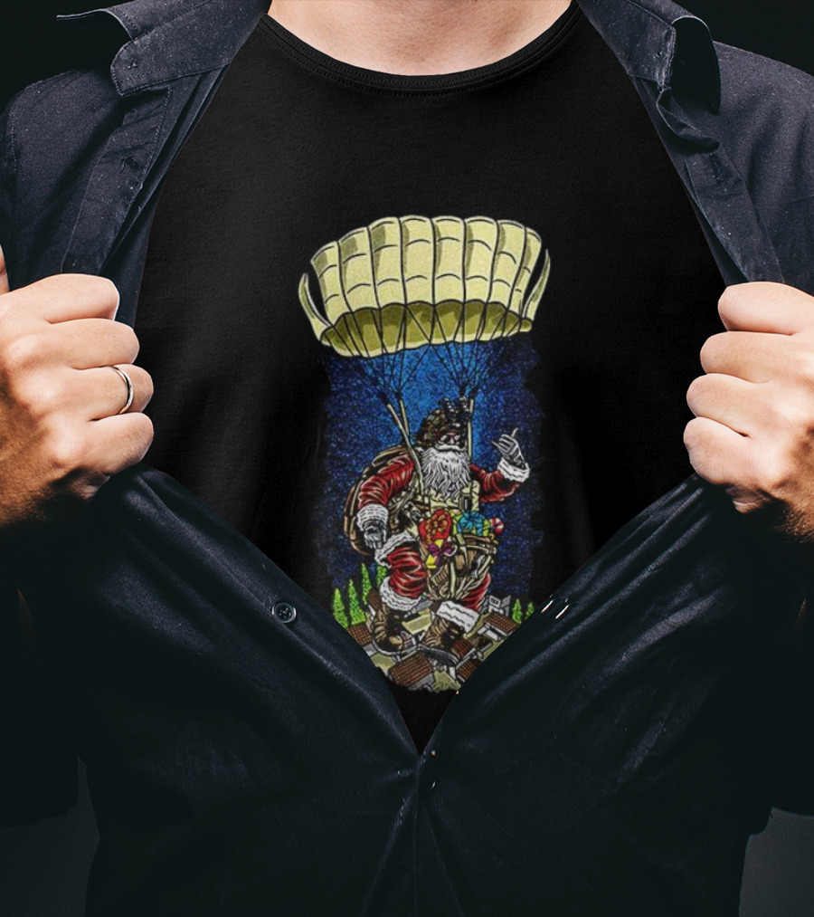 Paratrooper Santa Bringing Christmas Cheer By Air T-Shirt