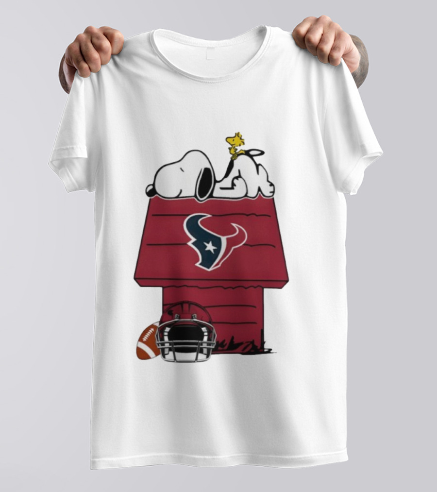 Houston Texans Snoopy Woodstock Peanuts Football House Doghouse Helmet T-Shirt