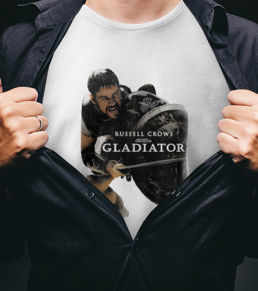 Russell Crowe Gladiator Ridley Scott Movie Character Shield Sword T-Shirt