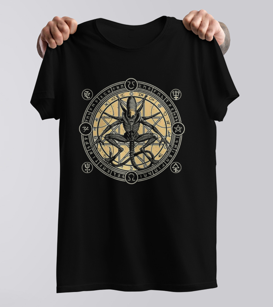 Xenomorph Alien Vs Predator Pentagram Symbol Recall T-Shirt