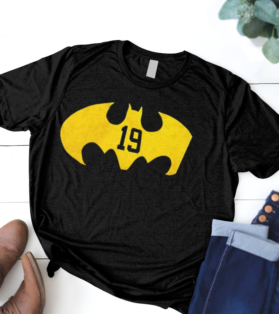 Batman 19 Michigan Wolverines Logo Icon Yellow Bat Symbol T-Shirt