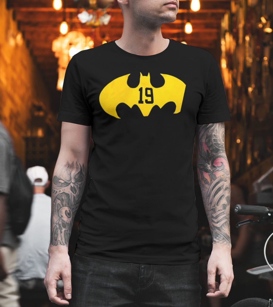 Batman 19 Michigan Wolverines Logo Icon Yellow Bat Symbol T-Shirt