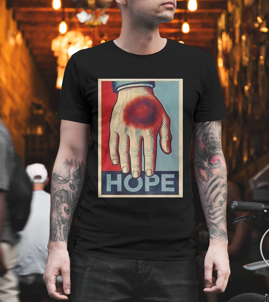 Donald Trump Bruised Hand Hope Style Artwork T-Shirt