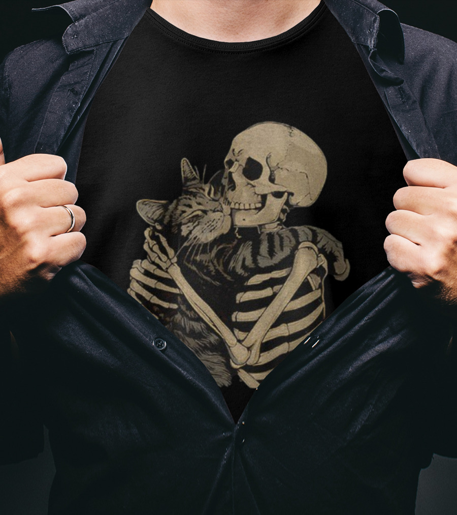 Skeleton Hugging Cat Gothic Skeleton Cat Hug T-Shirt