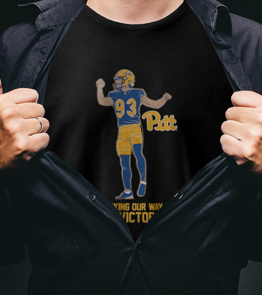 Pitt Panthers 93 Kicking Our Way To Victory T-Shirt