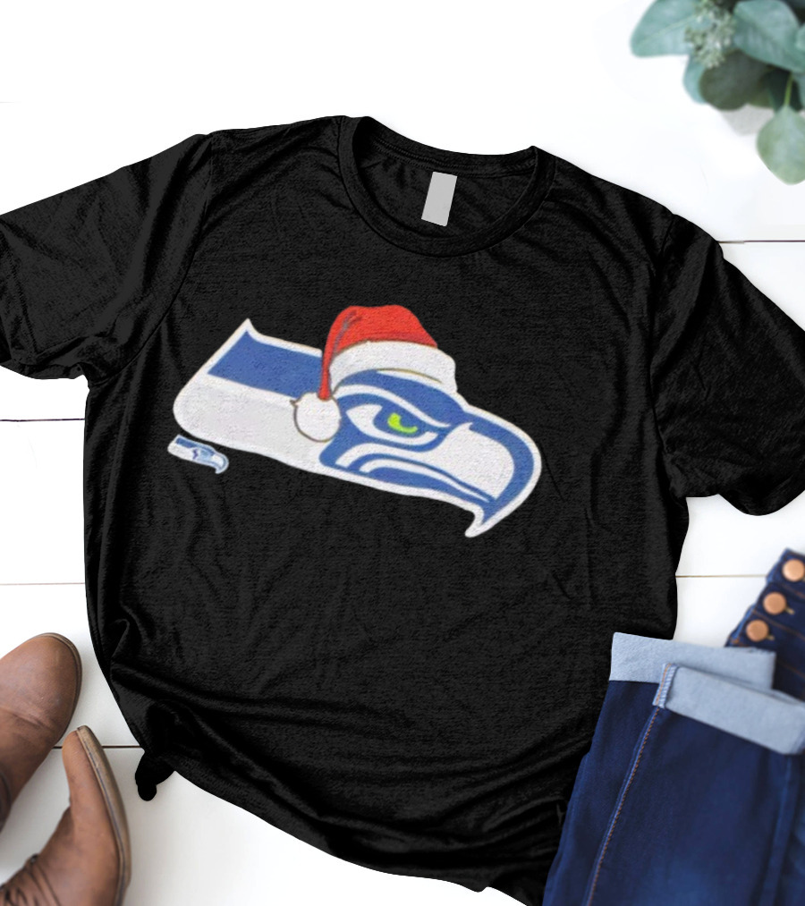 Seattle Seahawks Santa Hat Christmas Team Spirit T-Shirt