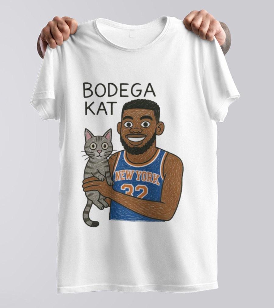 Bodega Kat New York 32 Basketball Fan Art T-Shirt