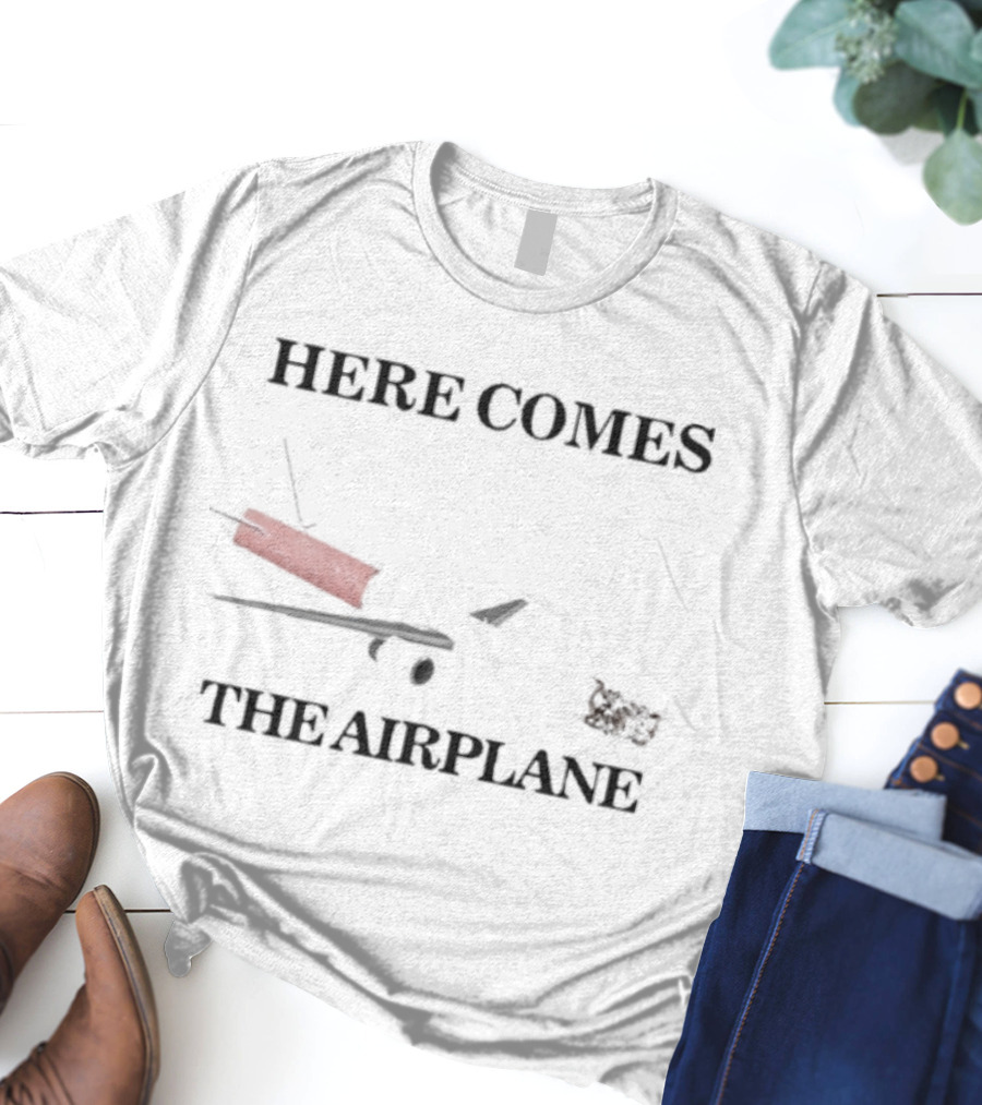 Here Comes The Airplane Cigarette Humor Classic Vintage Style T-Shirt