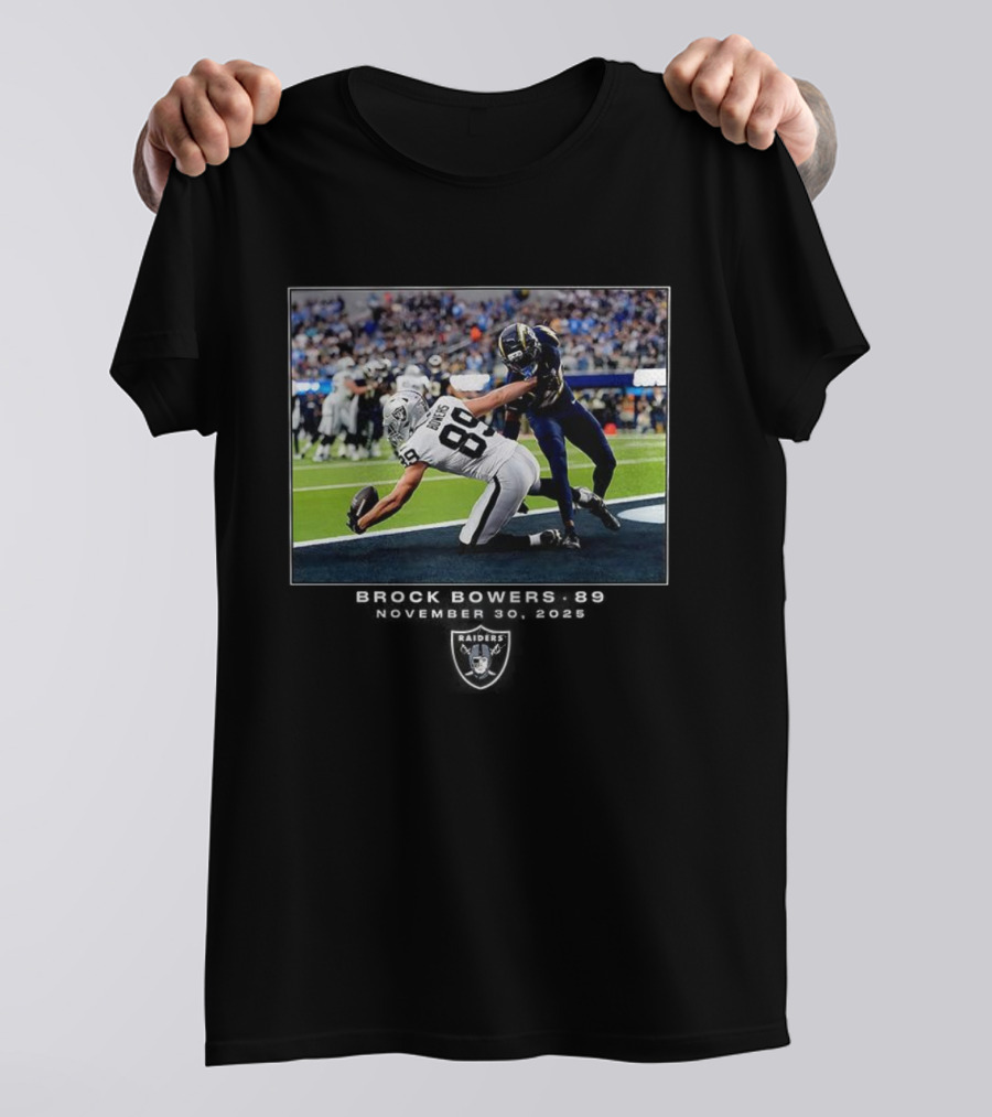 Brock Bowers Number 89 Las Vegas Raiders NFL December Moment T-Shirt
