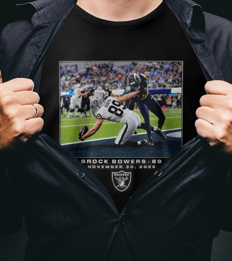 Brock Bowers Number 89 Las Vegas Raiders NFL December Moment T-Shirt