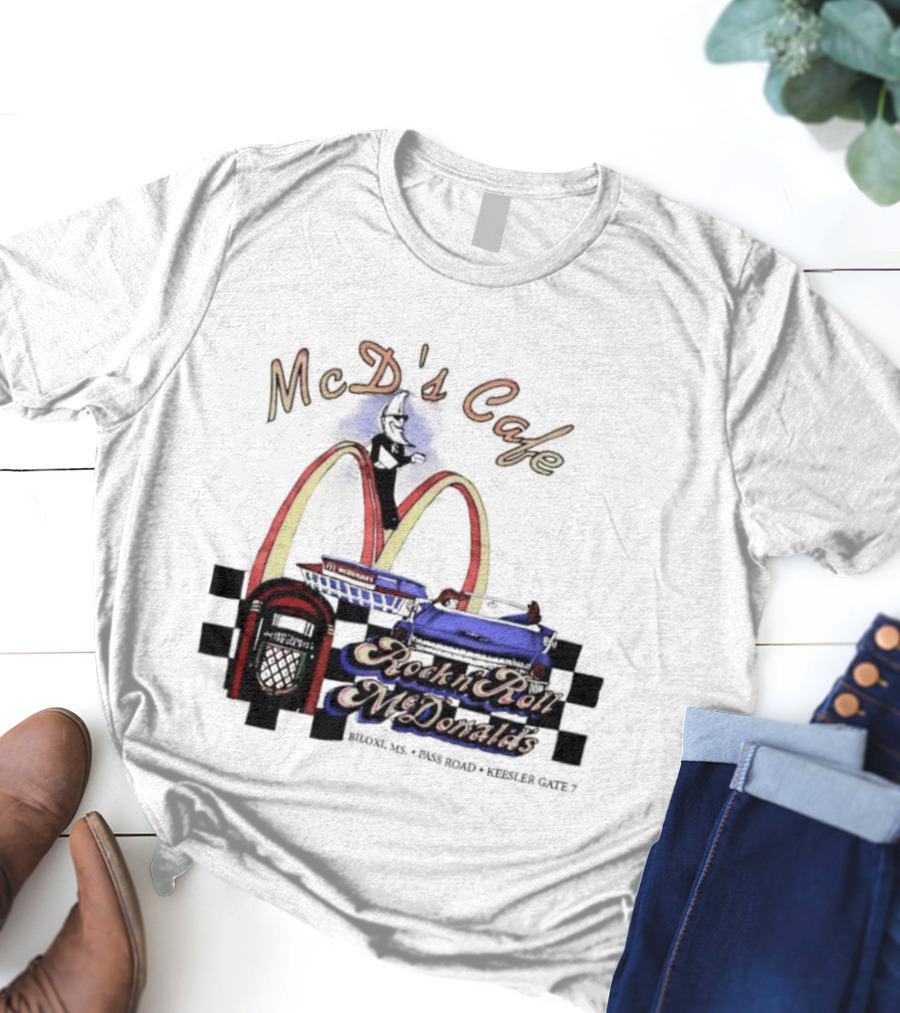 McD's Cafe Rock N Roll McDonald's Vintage Retro Jukebox Classic Arches T-Shirt