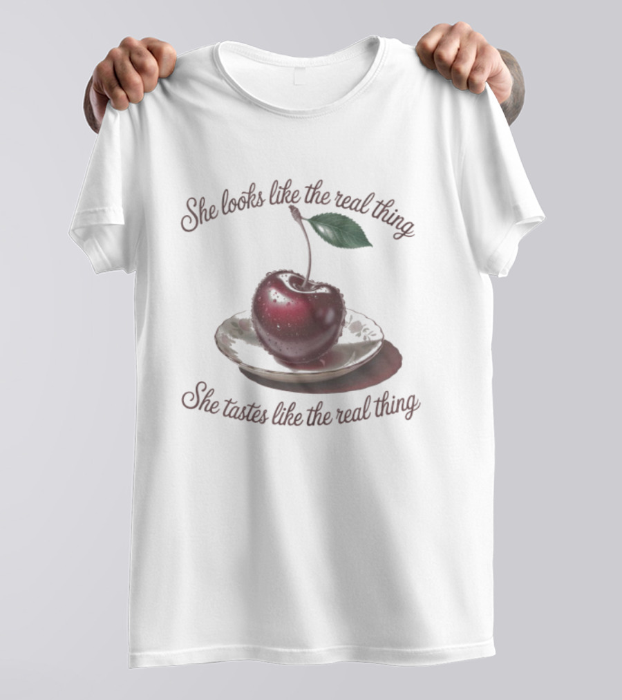 Radiohead She Looks Like The Real Thing Cherry Plate Vintage Style T-Shirt