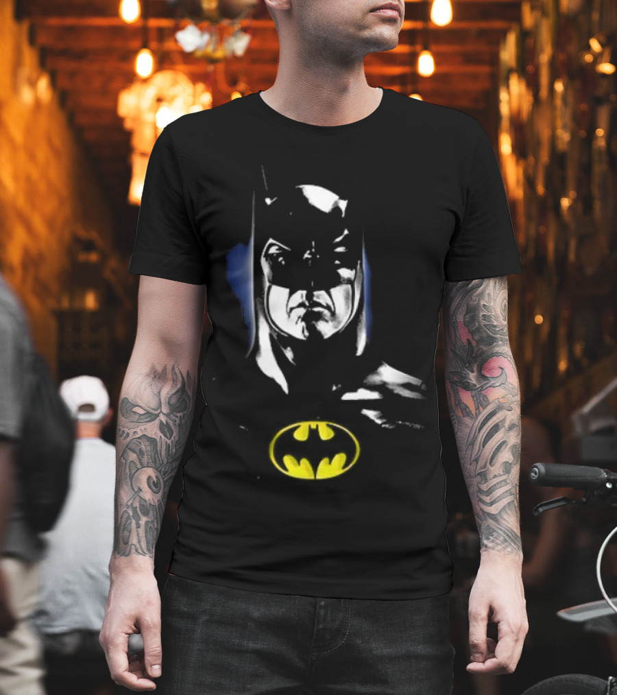Batman Keaton Vintage Portrait Retro Style T-Shirt