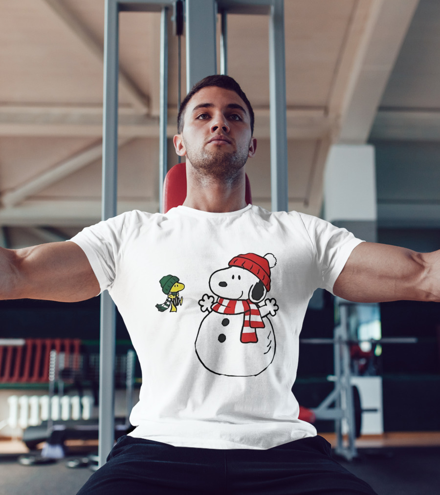 Snoopy And Woodstock Christmas Holiday Snowman Scene T-Shirt