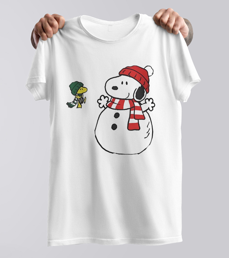 Snoopy And Woodstock Christmas Holiday Snowman Scene T-Shirt