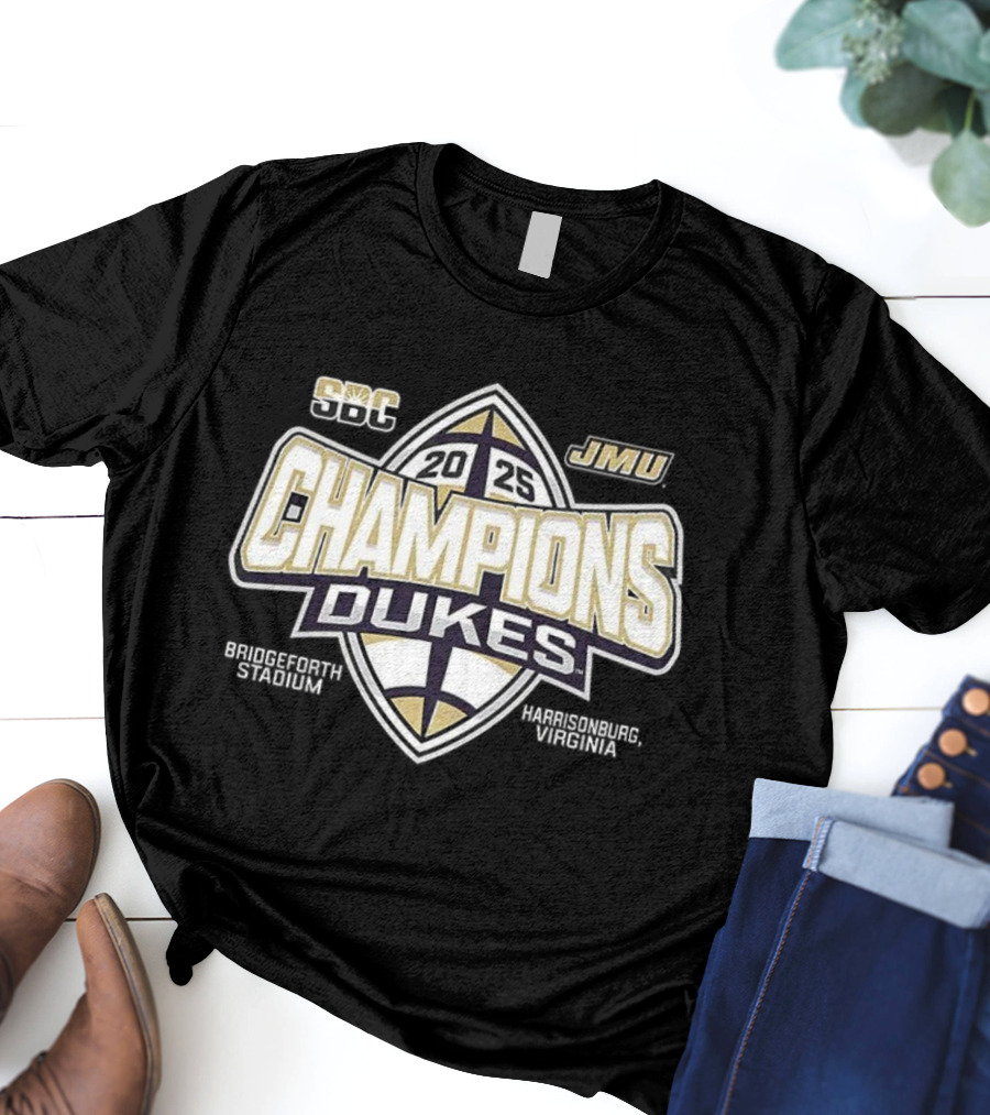James Madison Dukes Champions CGC JMU Football Victory Stadium Harrisonburg Virginia T-Shirt