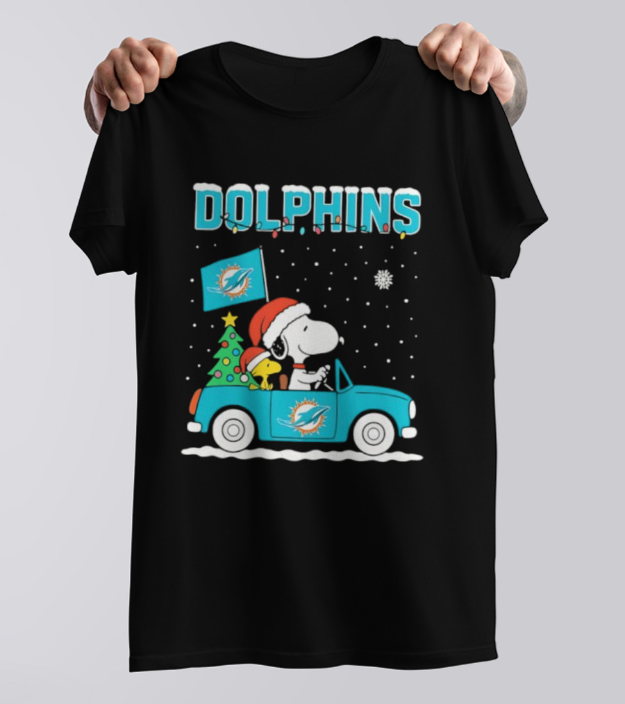 Snoopy WoodStock Santa Christmas Miami Dolphins Car Holiday Scene T-Shirt