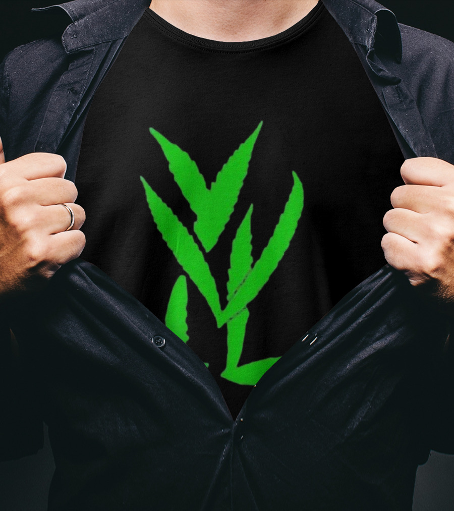 Trimset Green Leaf Symbol On Black T-Shirt