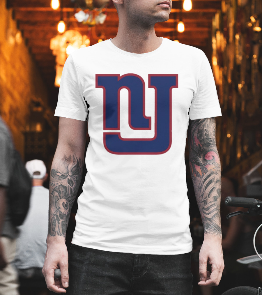 New York Giants NY Style Twist Iconic Emblem Football Team T-Shirt