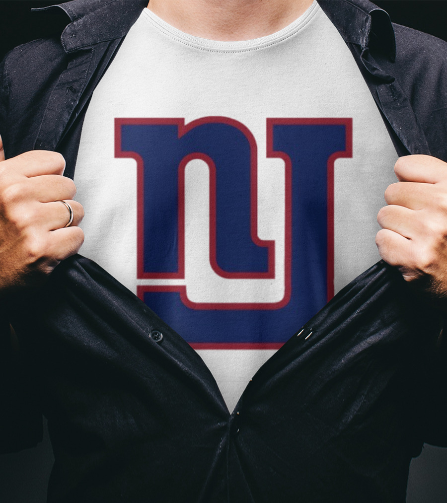 New York Giants NY Style Twist Iconic Emblem Football Team T-Shirt