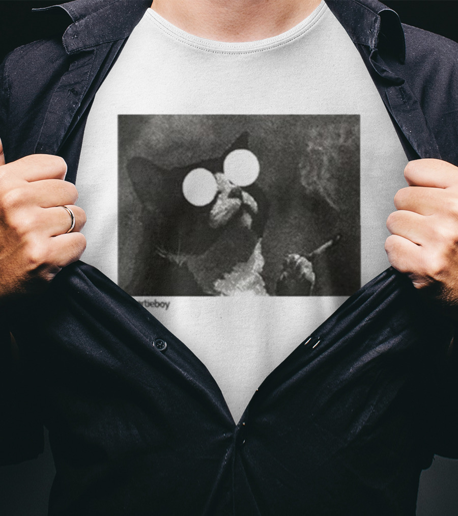 Charlieboy Trippy Cool Cat Smoking Visionary Optical Illusion Retro T-Shirt