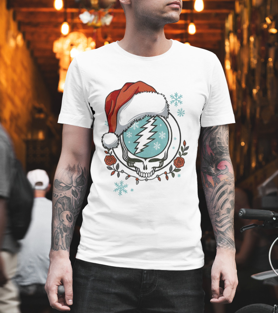 Grateful Dead Steal Your Face Santa Hat Christmas Roses Snowflakes T-Shirt