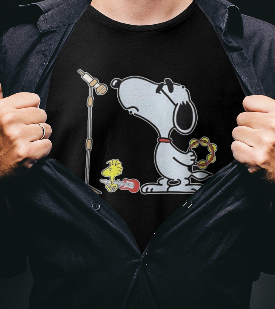 Oasis Snoopy And Woodstock Rock Band Peanuts Tambourine Guitar Microphone T-Shirt