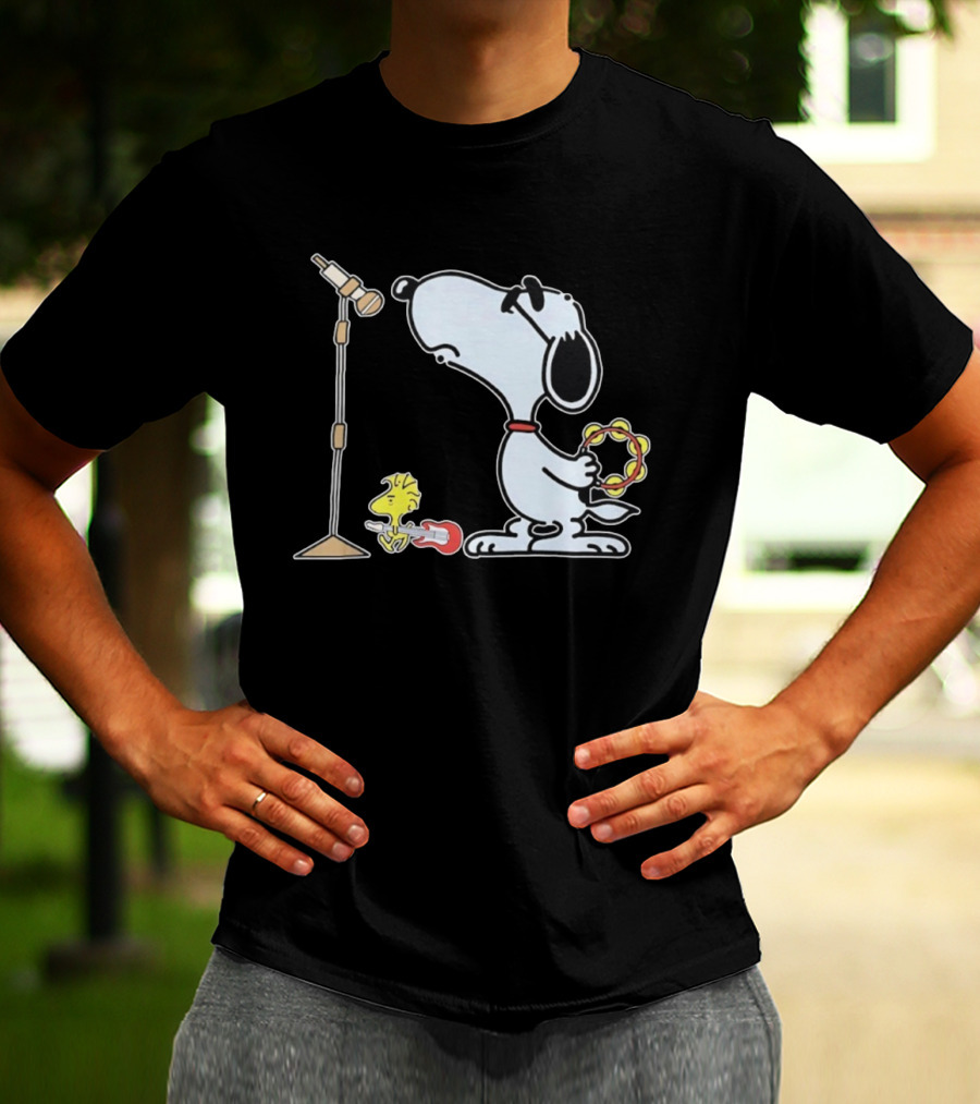 Oasis Snoopy And Woodstock Rock Band Peanuts Tambourine Guitar Microphone T-Shirt