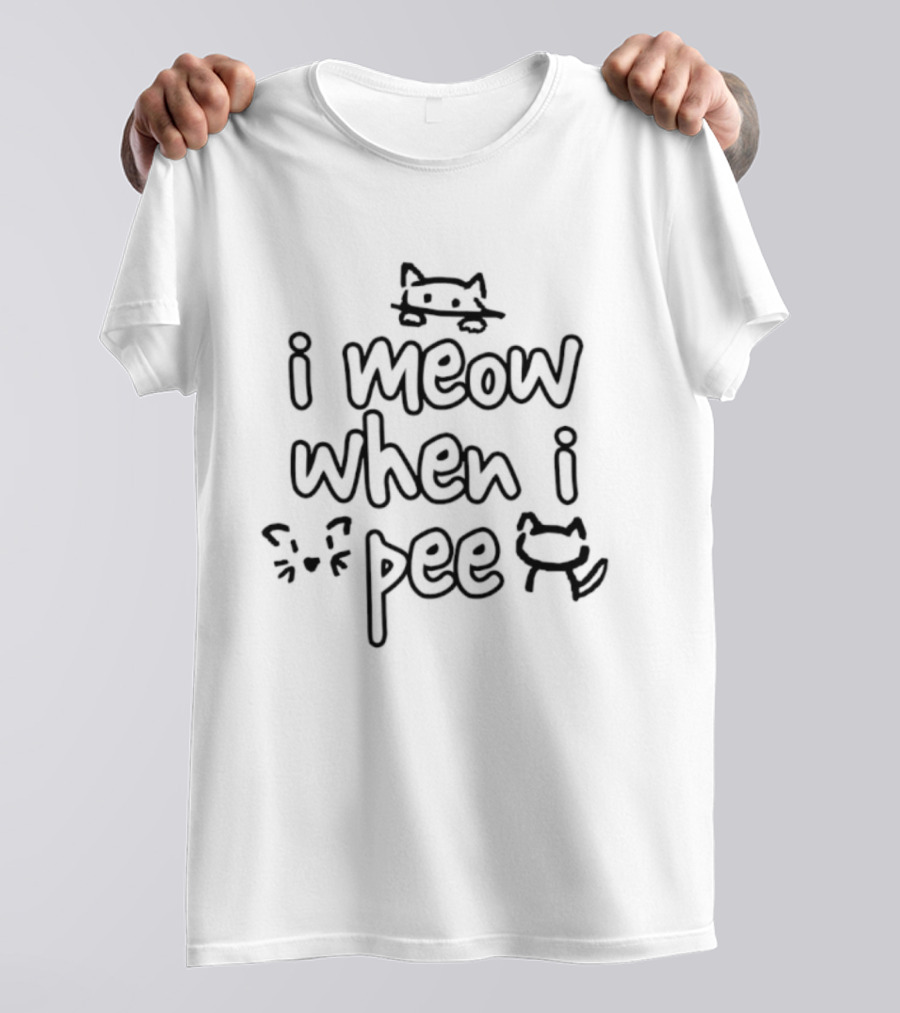 Cat I Meow When I Pee Funny Saying T-Shirt