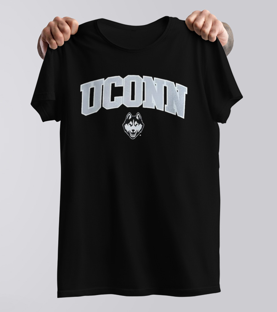 Diana Taurasi UConn Huskies Basketball Team T-Shirt