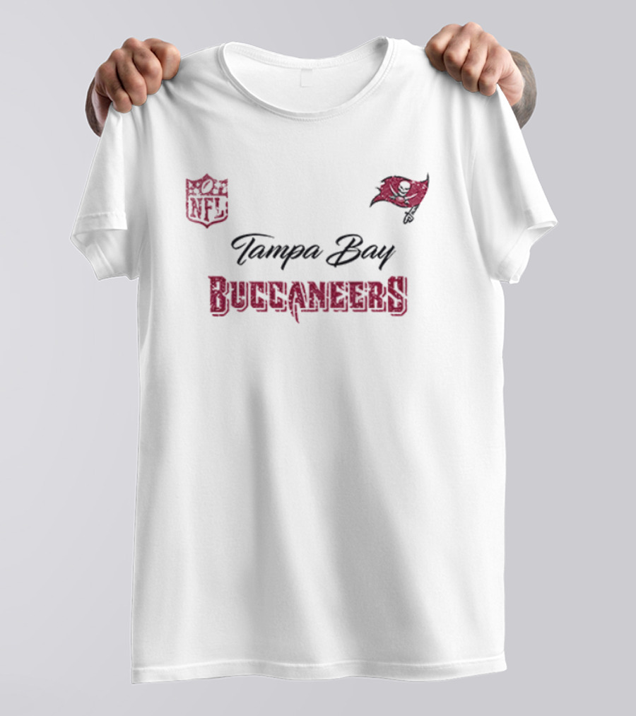 Tampa Bay Buccaneers NFL High Heel I Am Who I Am Your Approval Isn't Needed T-Shirt