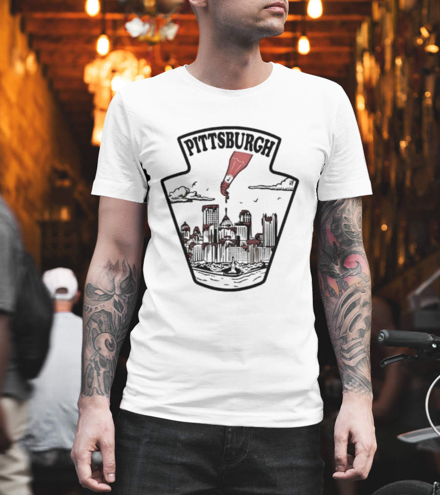 Pittsburgh Skyline With Ketchup Bottle Symbol T-Shirt