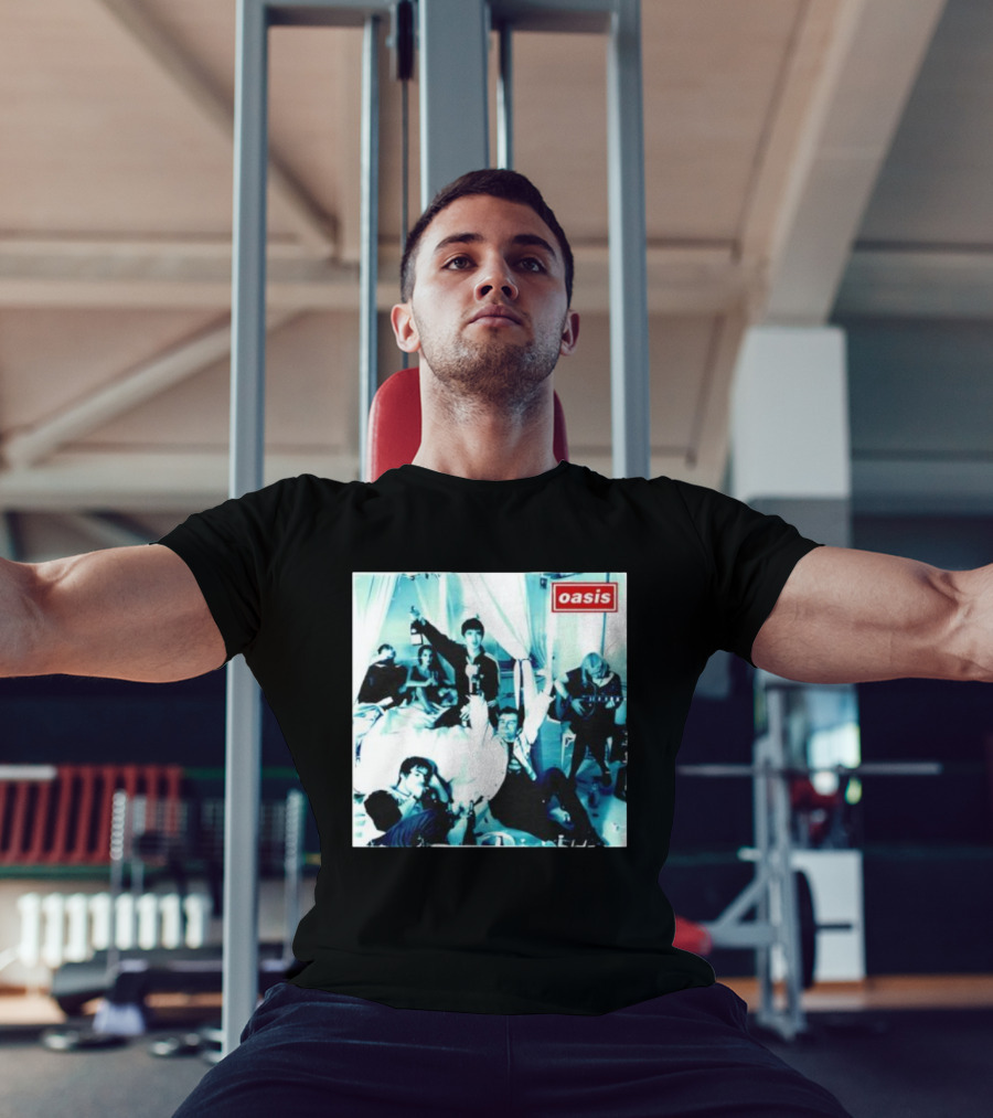 Oasis Cigarettes & Alcohol Vintage Band Photo Iconic Music Style T-Shirt