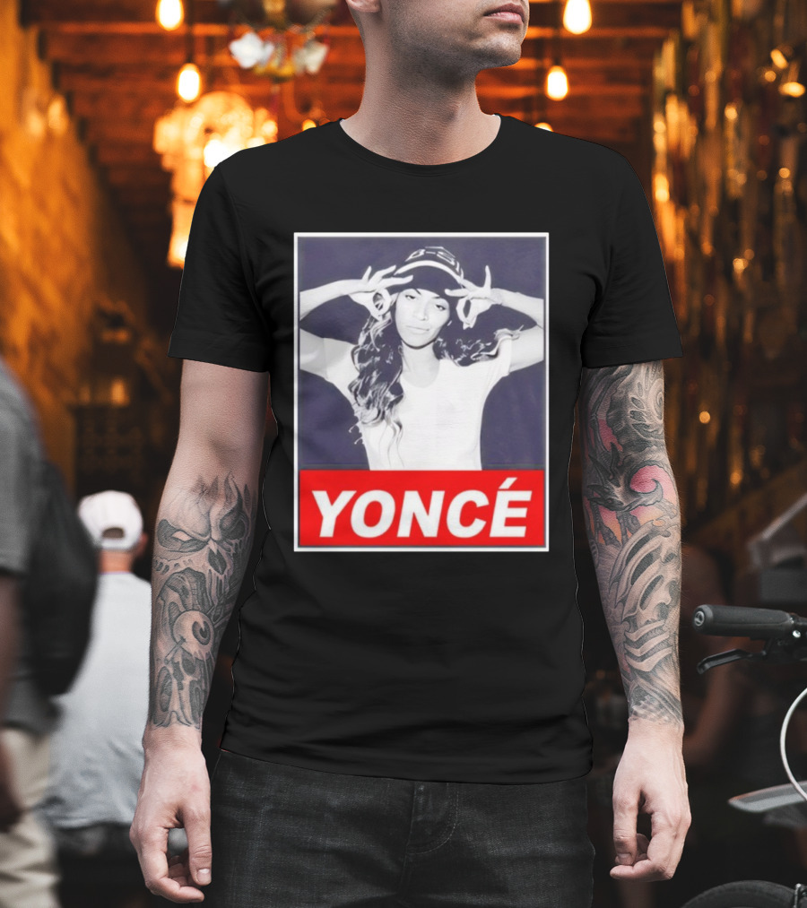 Yoncé Beyoncé Pose B★B Beanie Style T-Shirt