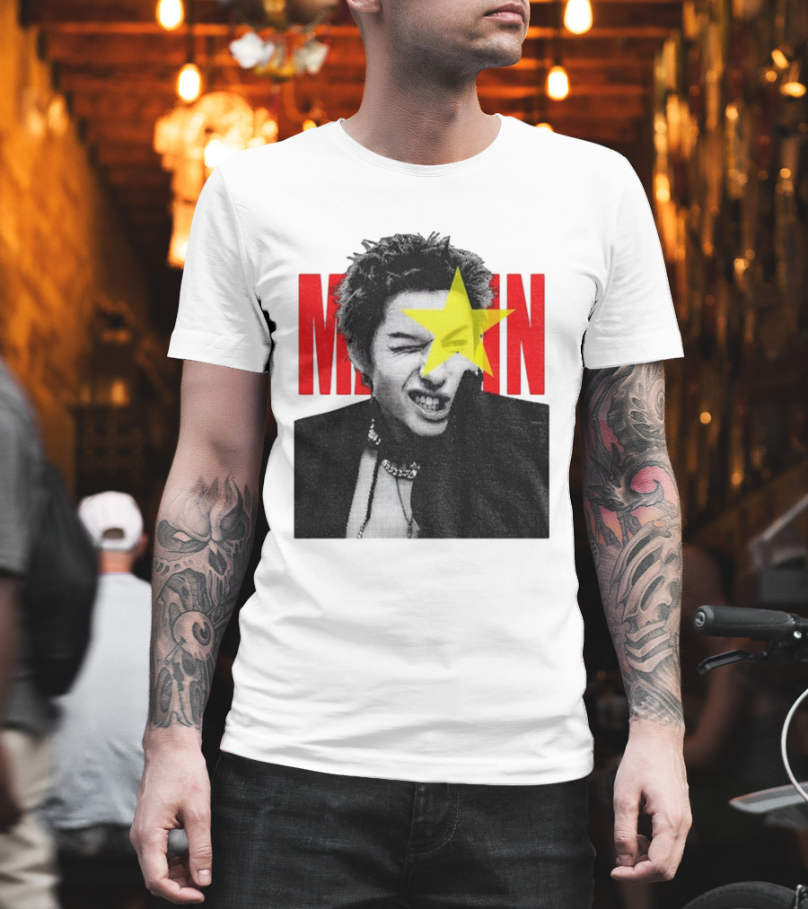 Martin Cortis Vintage Kpop Star 90s Style Iconic Yellow Star T-Shirt