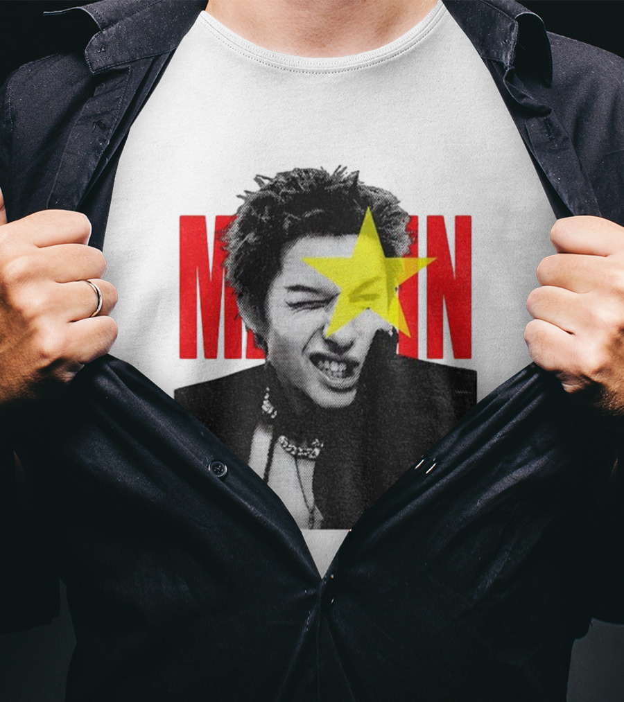 Martin Cortis Vintage Kpop Star 90s Style Iconic Yellow Star T-Shirt