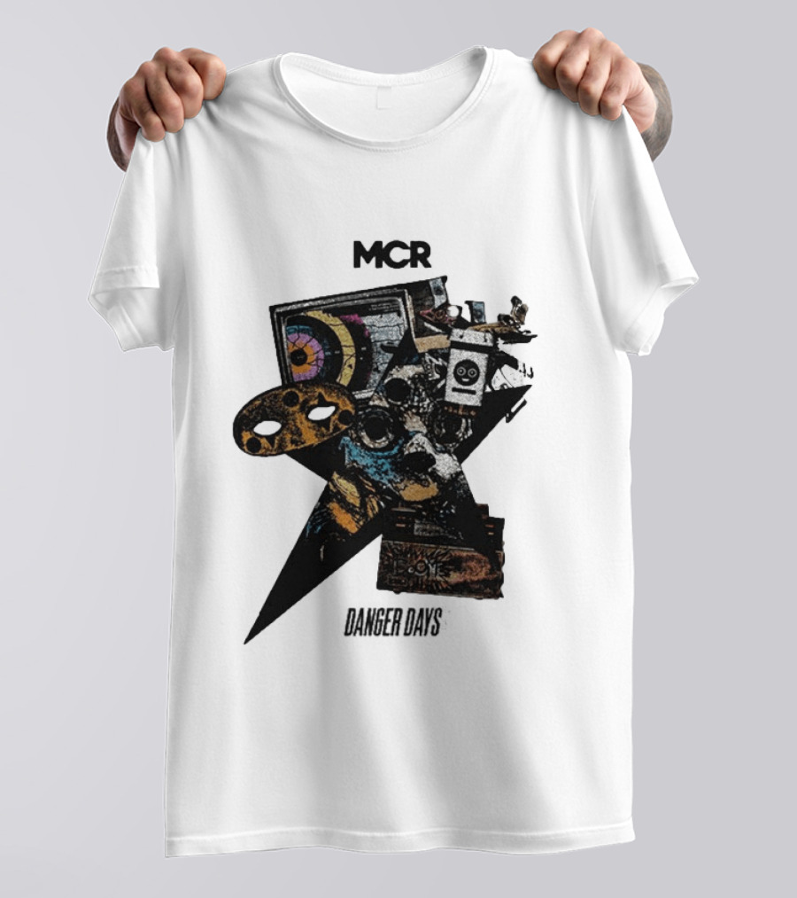 MCR Danger Days Collage Target Robot Gaming Controller T-Shirt